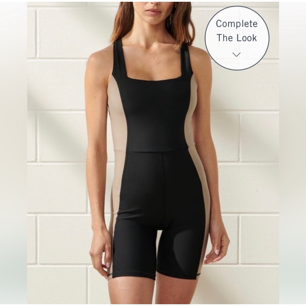 YPB sculptLUX Black Tan Colorblock Athletic Bodysuit Leotard Unitard M